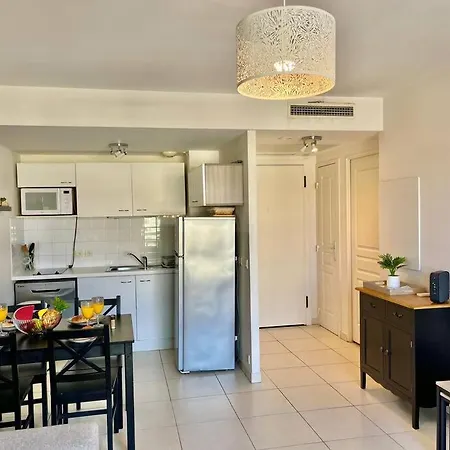 Eden Blue Yourhosthelper Appartement *